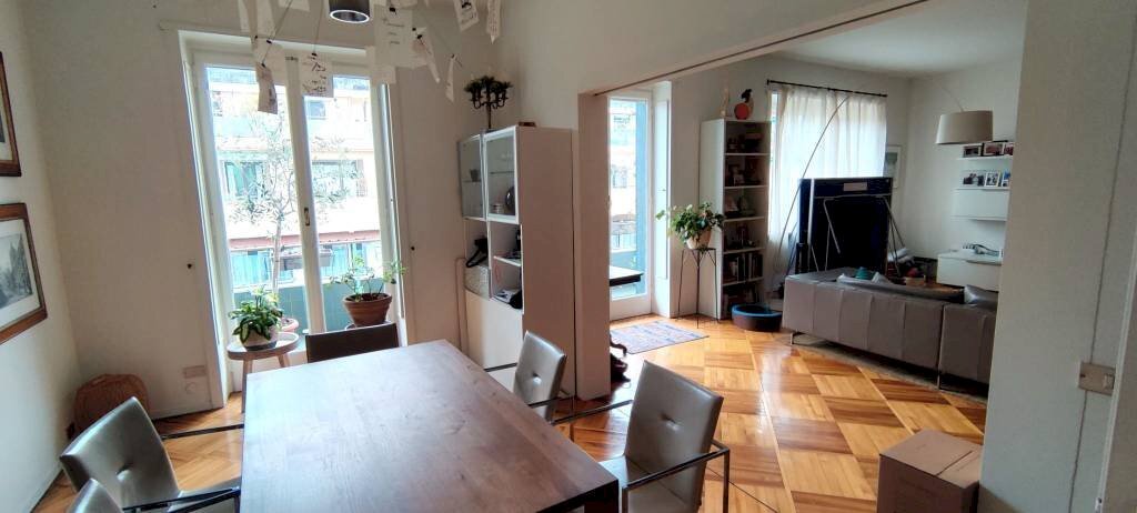Salone - Appartamento via Alfonso La Marmora, 80, Torino (zona Crocetta) - foto 2