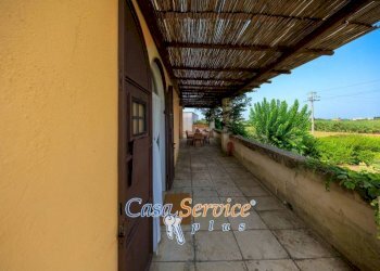 Cortile interno - Villa SP52, Sannicola - foto 21