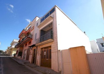 Facciata - Casa indipendente via Galileo Galilei, Matino - foto 43