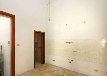 Cucina - Appartamento via Torino, Parabita - foto 13