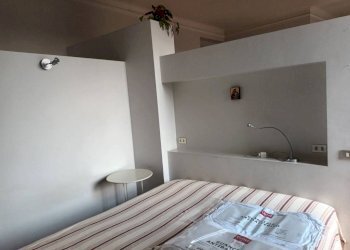 Camera da letto - Bilocale piazza Caiazzo, 1, Milano (zona Centrale) - foto 7