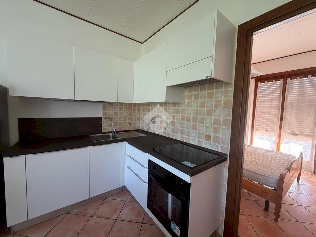 Three-room apartment Via Cottolengo, Barge - photo 3