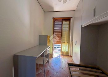 Three-room apartment Via Cottolengo, Barge - photo 10