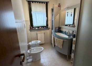 Bagno - Appartamento via Guido Gozzano, 2, Chieri - foto 17