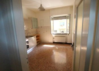 Cucina - Appartamento via Voltri, Genova (zona Voltri) - foto 16