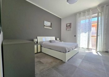 Camera da letto - Quadrilocale Alba - foto 15