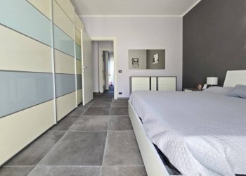 Camera da letto - Quadrilocale Alba - foto 18