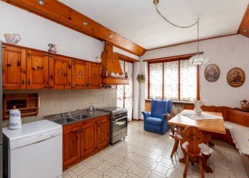Cucina - Villa strada Bardassano, 24, Castiglione Torinese - foto 15