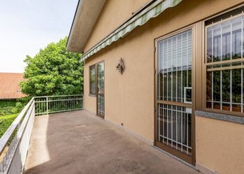 Terrazzo - Villa strada Bardassano, 24, Castiglione Torinese - foto 27