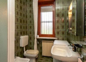 Bagno - Villa strada Bardassano, 24, Castiglione Torinese - foto 36