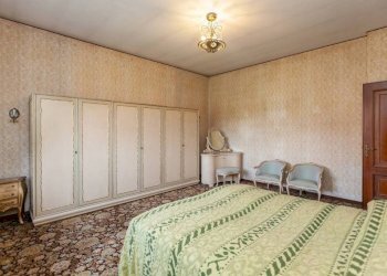Camera da letto - Villa strada Bardassano, 24, Castiglione Torinese - foto 50