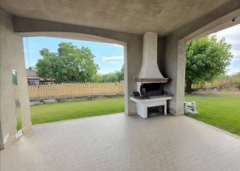 PATIO - Villa via monta'
 
74, Portacomaro - foto 48