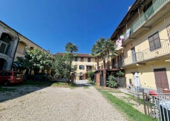 Cortile interno - Bilocale via Roma, Garzigliana - foto 8
