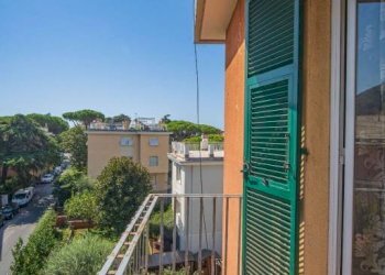 Balcone - Appartamento viale Ammiraglio Giorgio des Geneys, Genova (zona Quarto) - foto 8