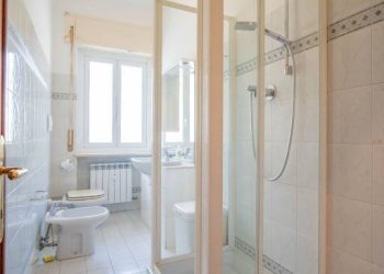Bagno - Appartamento via Angelo Orsini, Genova (zona Albaro) - foto 11