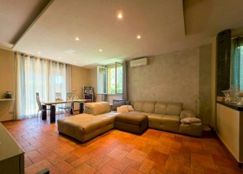 Salone - Villa strada Budellungo, Parma - foto 15