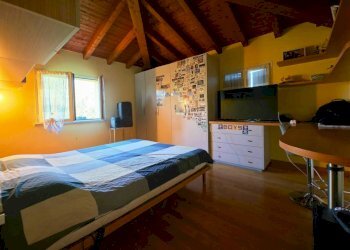 Camera da letto - Villa strada Budellungo, Parma - foto 33