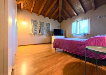 Camera da letto - Villa strada Budellungo, Parma - foto 38