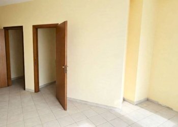 Stanza non arredata - Negozio via di Casal Morena, 68, Roma - foto 8