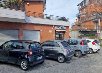 Posto macchina - Negozio via di Casal Morena, 68, Roma - foto 14