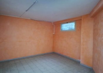 Stanza non arredata - Negozio via di Casal Morena, 68, Roma - foto 20