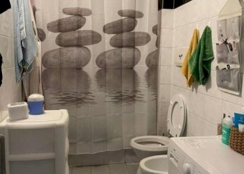 Bagno - Three-room apartment corso Mediterraneo, 70, Torino (neighborhood Crocetta) - photo 3