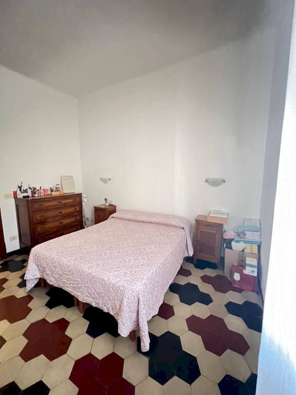 Camera da letto - Two-room apartment via Montello, 4, Bologna (neighborhood Saffi) - photo 2