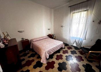 Camera da letto - Bilocale via Montello, 4, Bologna (zona Saffi) - foto 1