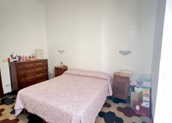 Camera da letto - Bilocale via Montello, 4, Bologna (zona Saffi) - foto 2