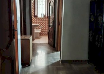 Corridoio - Casa indipendente via Gioacchino Rossini, 8, Bari (zona Carbonara di Bari) - foto 45