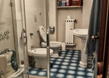 Bagno - Casa indipendente via Gioacchino Rossini, 8, Bari (zona Carbonara di Bari) - foto 47
