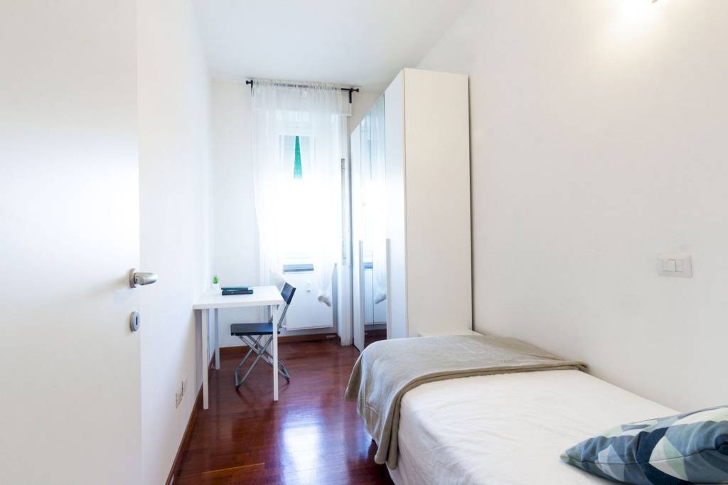 Camera da letto - Terreno non edificabile via André-Marie Ampère, 126, Milano (zona Casoretto) - foto 1