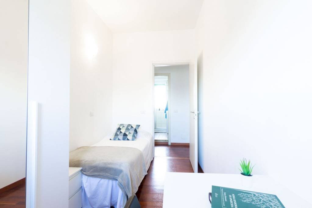 Camera da letto - Terreno non edificabile via André-Marie Ampère, 126, Milano (zona Casoretto) - foto 3