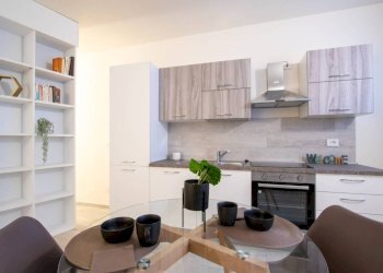 Cucina - Appartamento via Plinio, 59, Milano (zona Città Studi) - foto 3