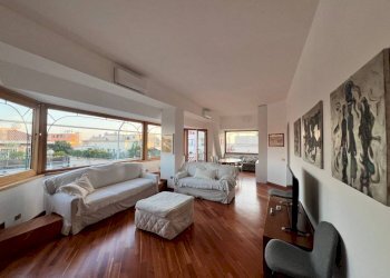 Salone - Attic via Eleonora Duse, Roma - photo 9