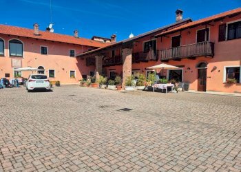 Cortile interno - Appartamento via Cuneo, Boves - foto 1