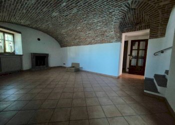 Interno non residenziale - Appartamento via Cuneo, Boves - foto 3