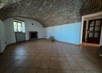 Interno non residenziale - Appartamento via Cuneo, Boves - foto 8