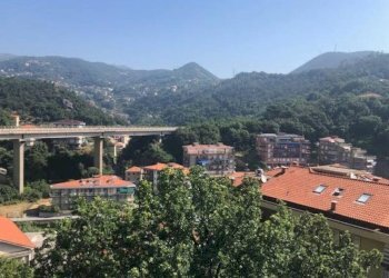 Vista - Appartamento via Giovanni Delfino, Varazze - foto 4
