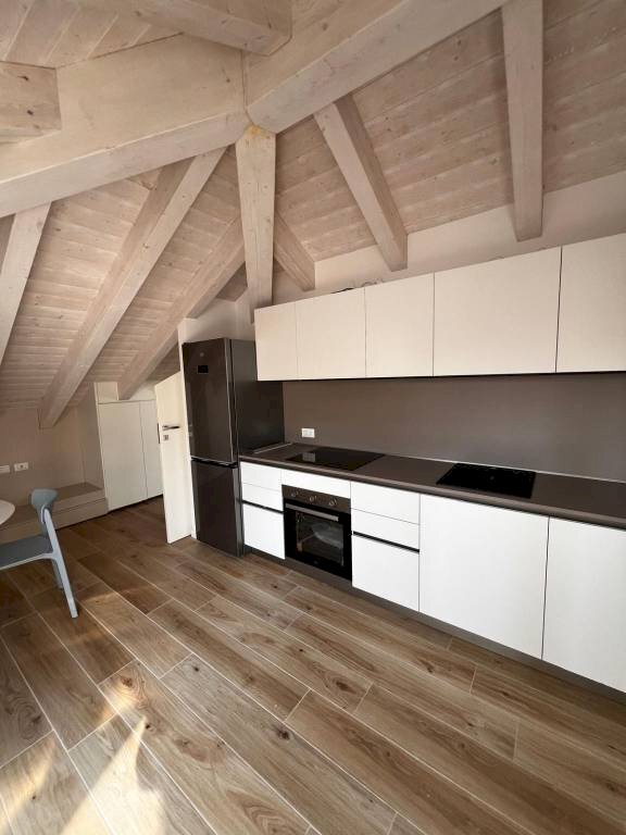 Cucina - Trilocale via F. M. Accinelli, Varazze - foto 1