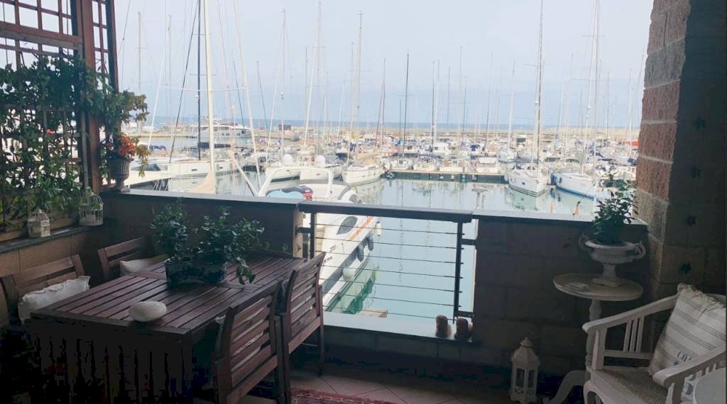 Balcone - Trilocale via Savona, 2, Varazze - foto 2