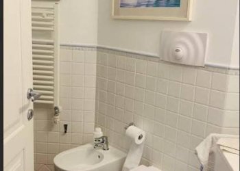 Bagno - Trilocale via Savona, 2, Varazze - foto 17