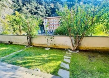 Giardino - Appartamento via Monte Grappa, Varazze - foto 1