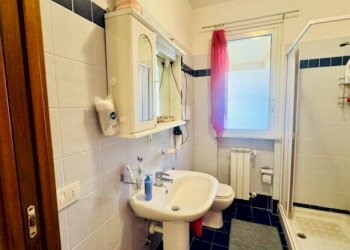 Bagno - Appartamento via Monte Grappa, Varazze - foto 6
