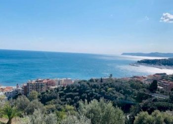 Vista - Quadrilocale via Don Giovanni Minzoni, Varazze - foto 9
