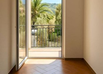 Camera da letto - Bilocale via Santa Caterina, 41, Varazze - foto 13