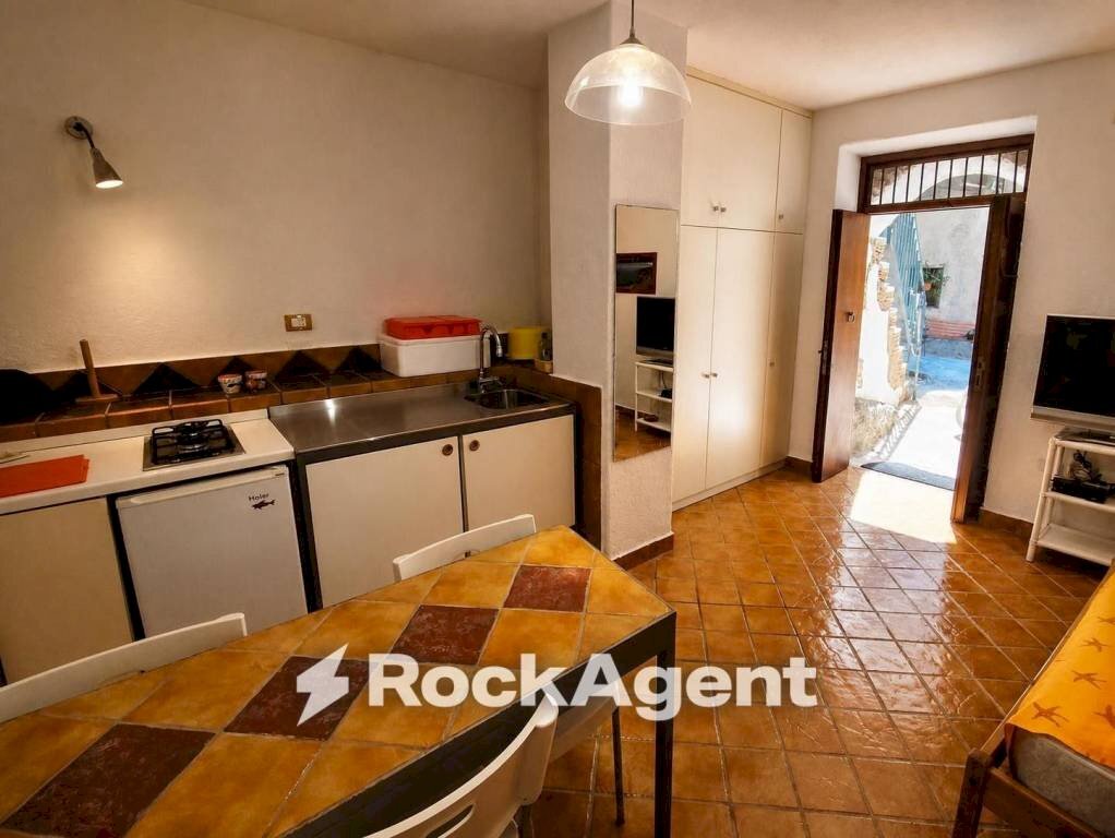 Cucina - Loft via Amedeo Barletta, 3, San Nicola Arcella - photo 1