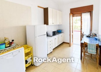 Cucina - Four-room apartment via Gaetano Oliva, Scalea - photo 9