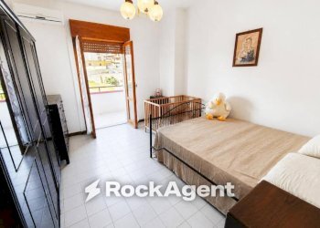 Camera da letto - Four-room apartment via Gaetano Oliva, Scalea - photo 21