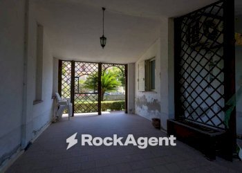 Stanza non arredata - Villa a Schiera piazza del Sole, 3, Montepaone - foto 31